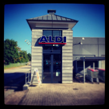 Photo by Daniel Bahl in Aldi Viby.