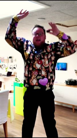 #reklame #inviteret Trækker lod blandt alle kommentarer fredag d. 10 april. #girafpingvin